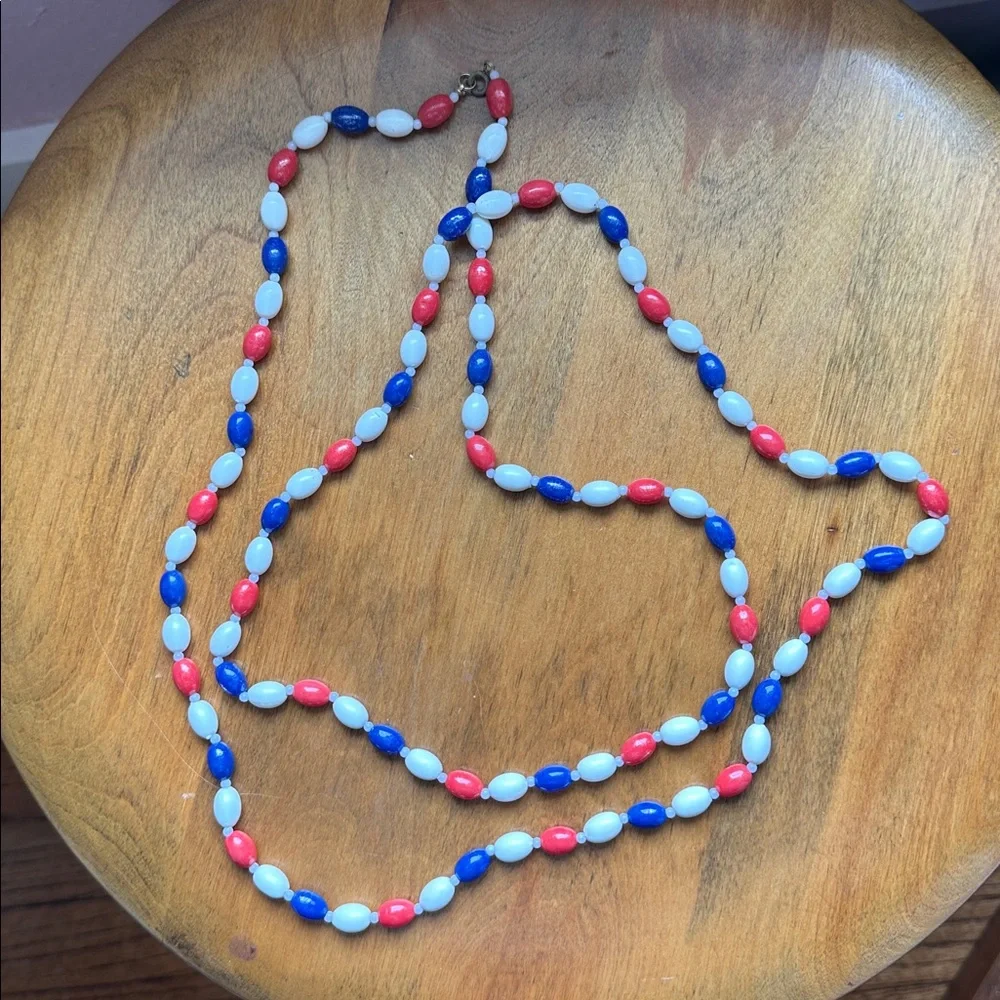 Vintage Mid Century Red,‎ White & Blue Long Oblong Bead Necklace
